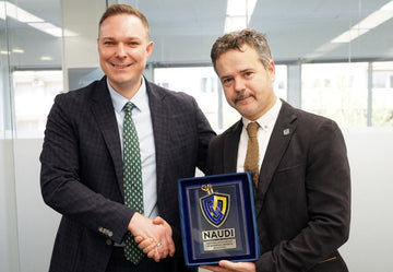 Вітаємо почесного консула України у Валенсії, кавалера ордену «За заслуги» III ступеня, Пабло Хіля, який став представником NAUDI в Іспанії та Португалії